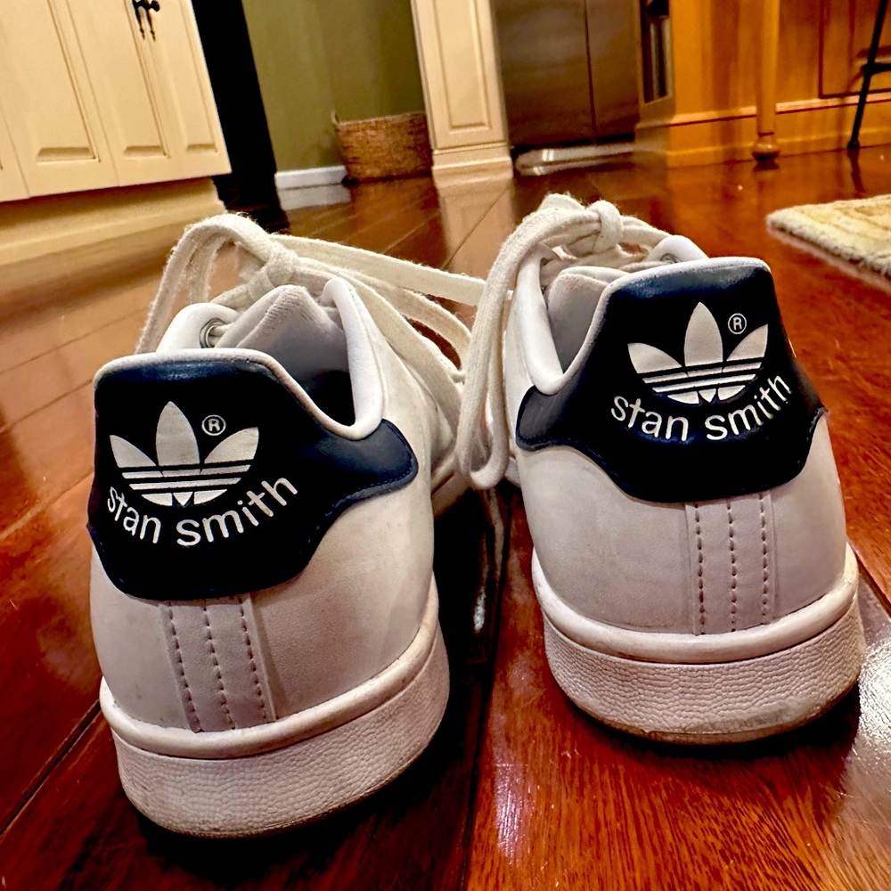 Women’s Adidas Stan Smith Sneakers | White / Blue | Size 6.5 | Great Condition